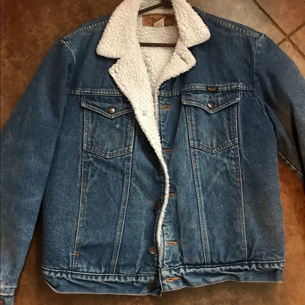 Wrangler Coat Brand new with out tags!